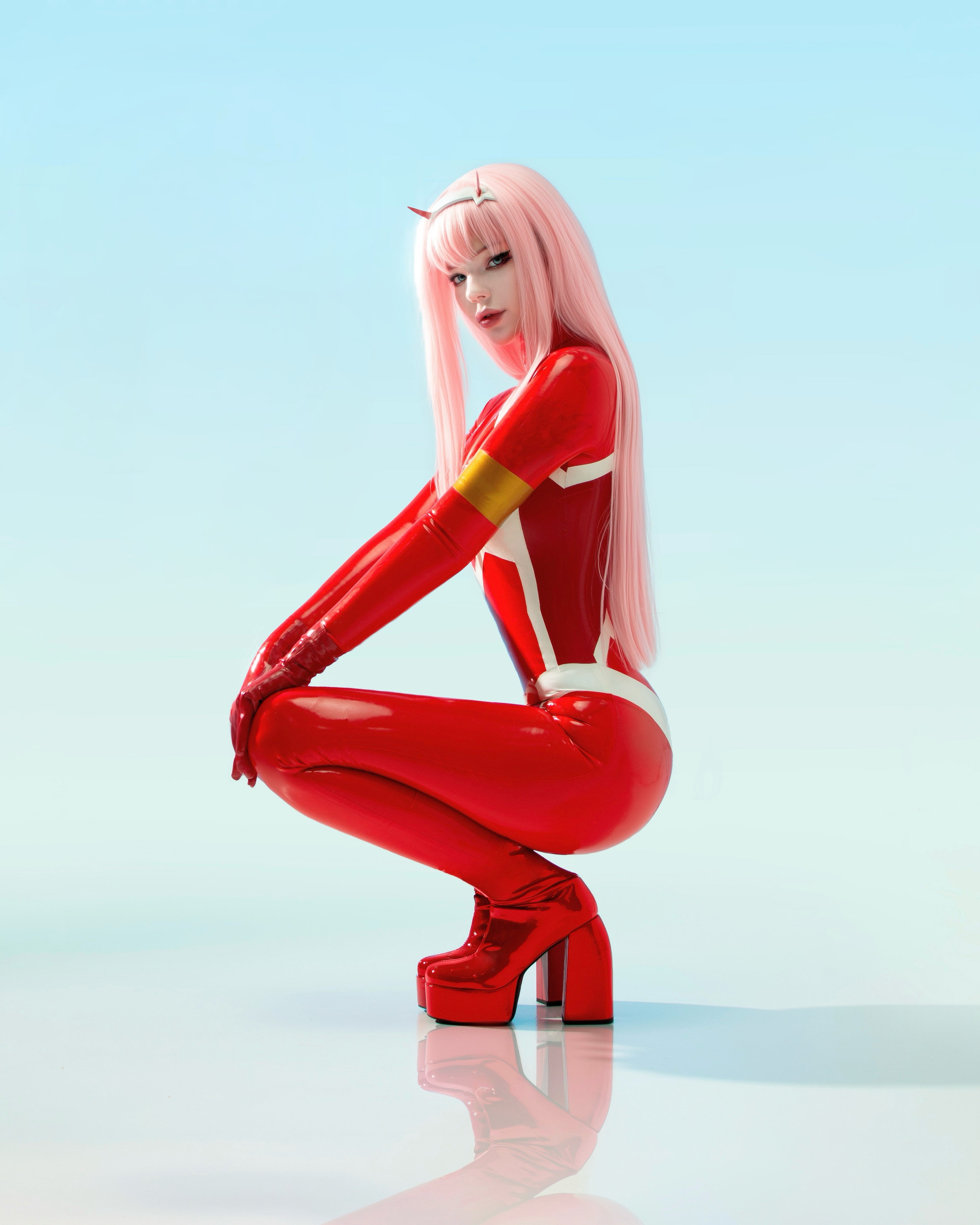 Darling in the Franxx 02 Latex Cosplay Suit – midnight latex