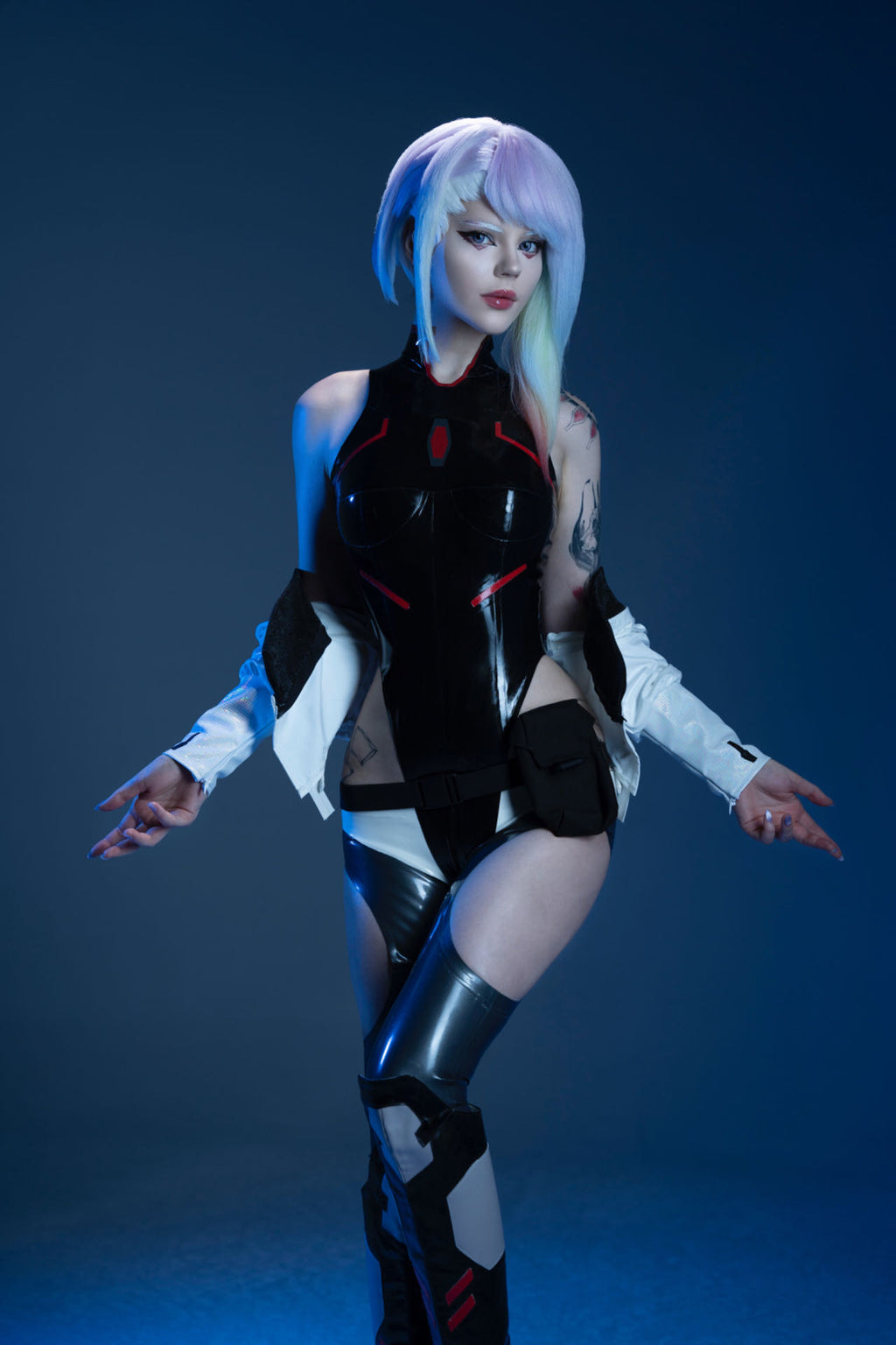 Cyberpunk 2077 Lucy Cosplay Costume - Latex Version