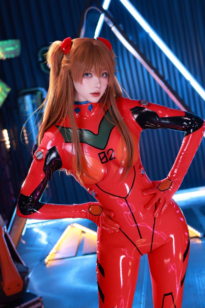 アスカのラテックス製タイト戦闘スーツ – midnight latex